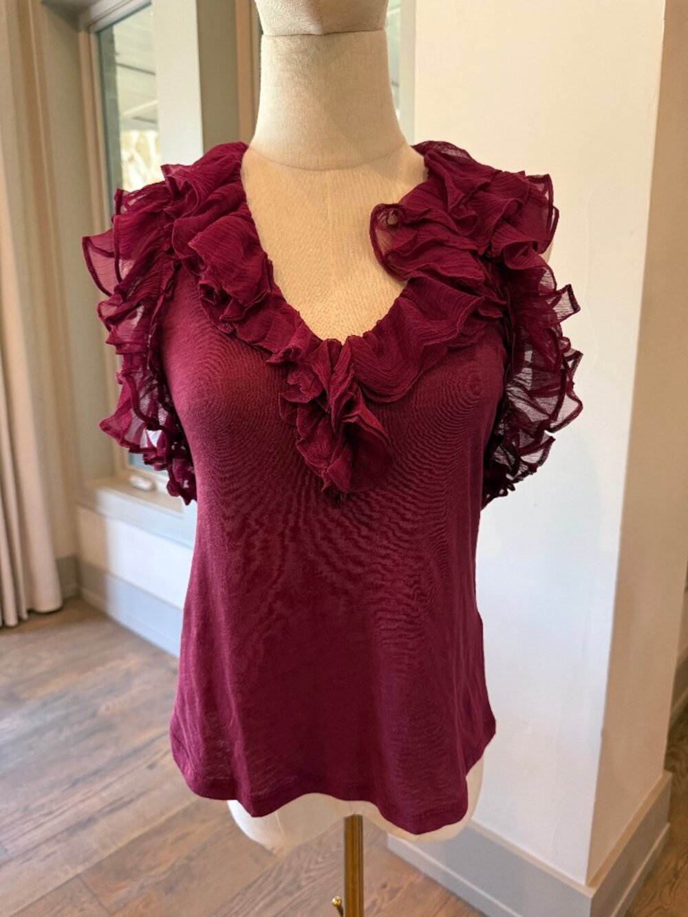 By Anthropologie Sleeveless ruffle blouse Maroon/Burgundy